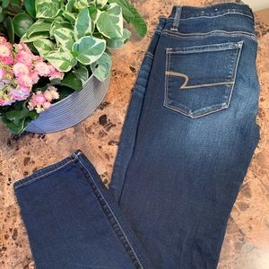 American Eagle Hi-Rise Jeggings